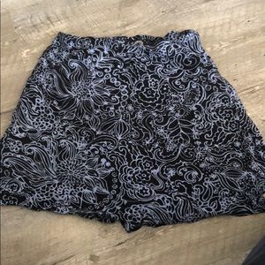 KATHIE LEE PATTERNED SKORT